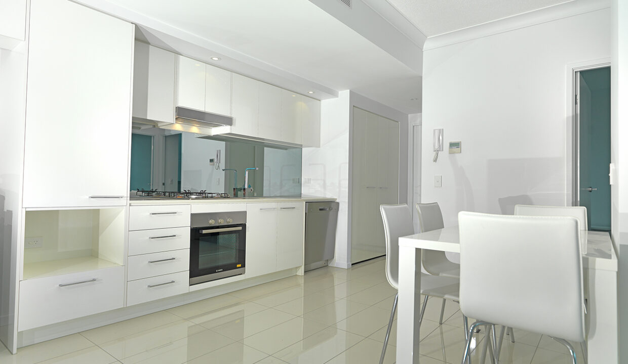 Apartment for sale Labrador Qld